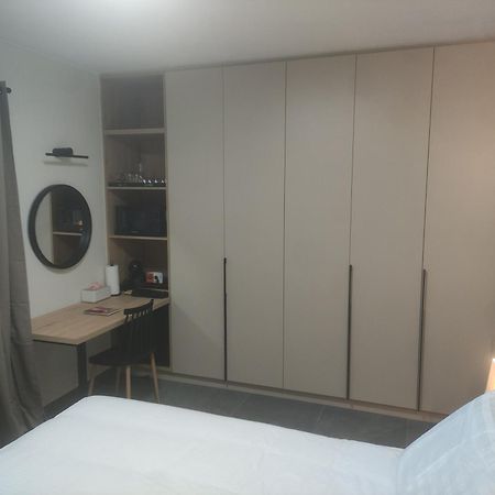Iqoqo Hotels - Luxury Suites Ioannina Exterior foto