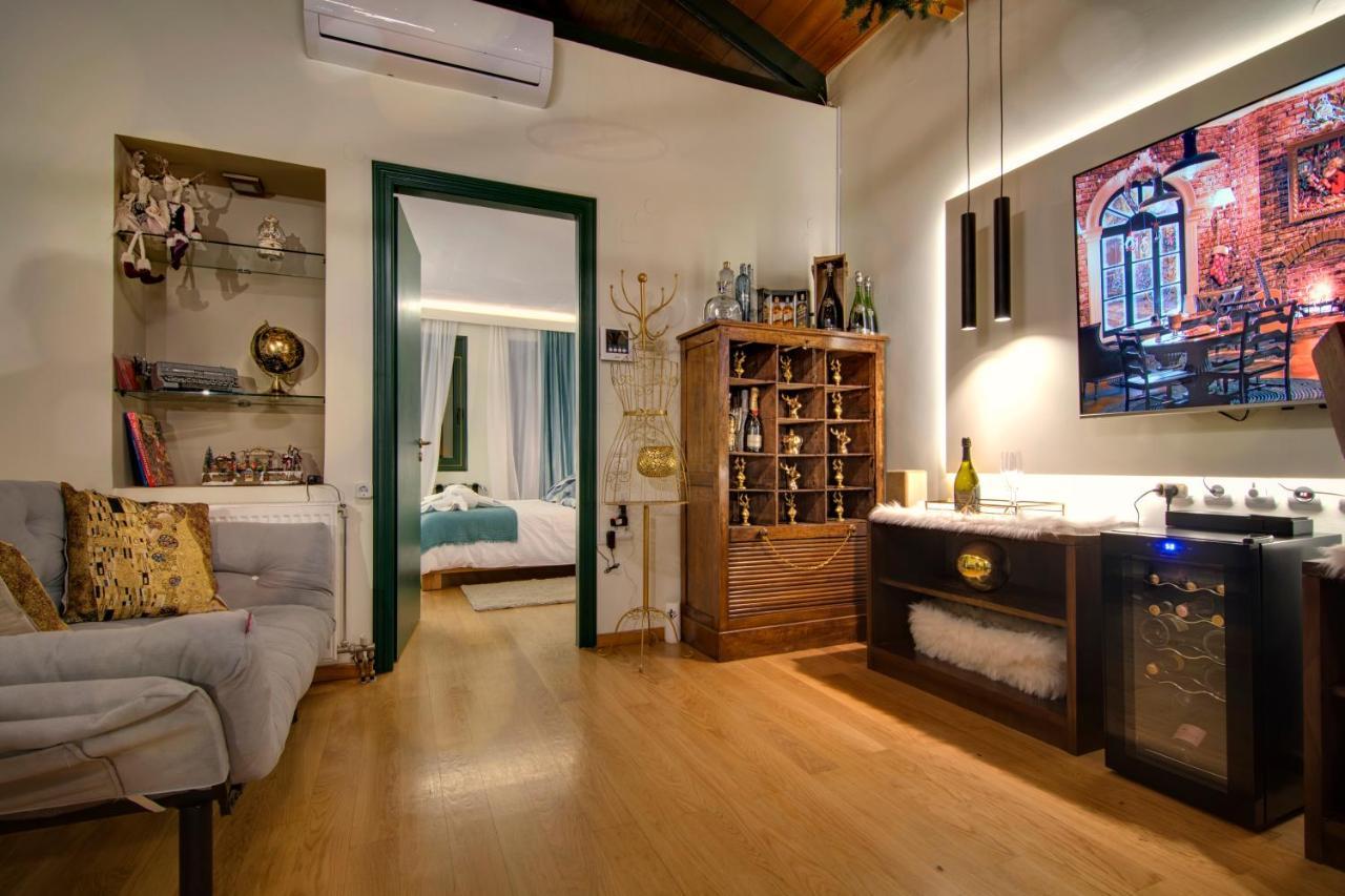Iqoqo Hotels - Luxury Suites Ioannina Exterior foto